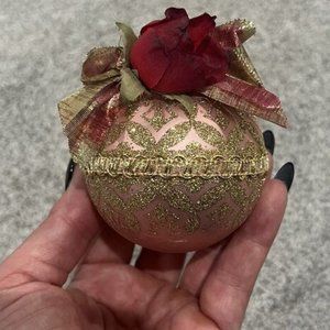 Rauch Brand Vintage Victoria Collection Pink Ornaments Red Rose, Pink & Gold.